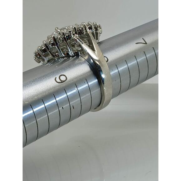 Vintage Ring Size 8 Silver Tone White Gold GP CZ Diamond Cocktail - Picture 10 of 10